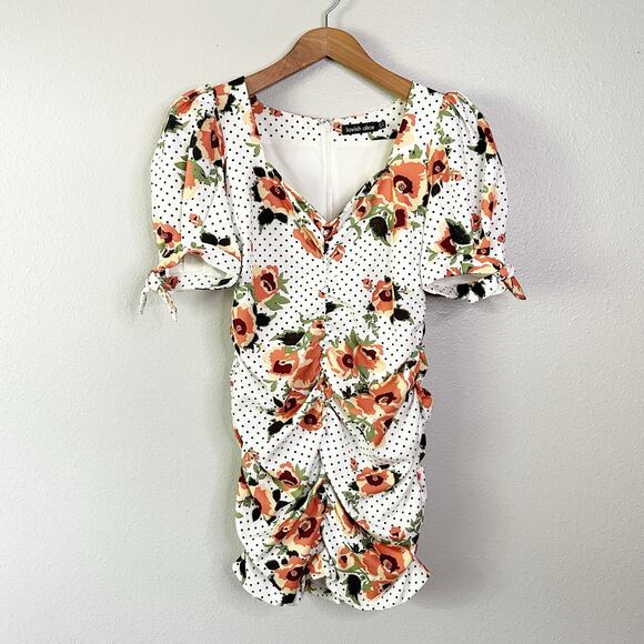 Lavish Alice Dresses & Skirts - Lavish Alice Floral Polka Dot Puff Sleeve Mini Dress - Size 12